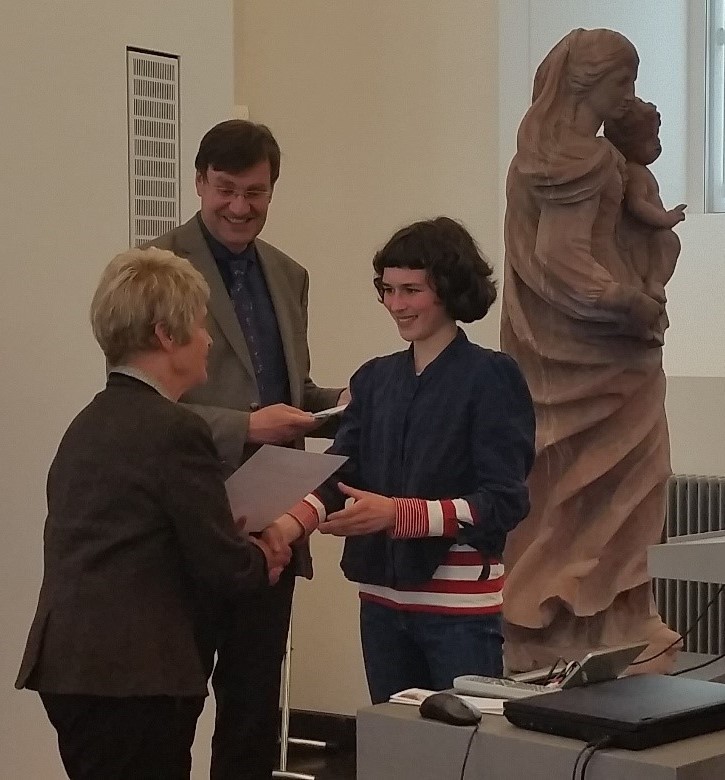 files/1_OSG_Fotos_Dokumente/1_Profil/8_Aktivitaeten/3_Wettbewerbe/Kunst_Musik/18_Jungendkunstpreis.jpg