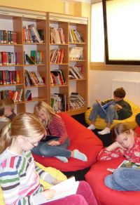 files/2_hbfis_Fotos_Dokumente/1_Profil/3_G8GTS/GTS_Leseecke_klein.jpg